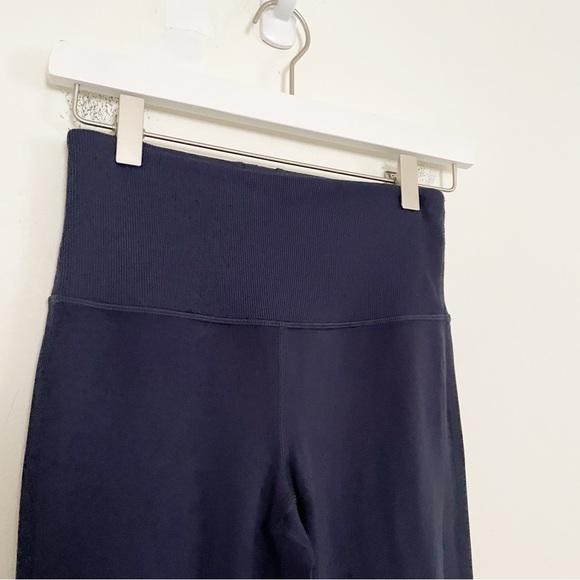 Athleta Studio Flare Yoga Pants Navy Blue Size XS - Picture 4 of 9